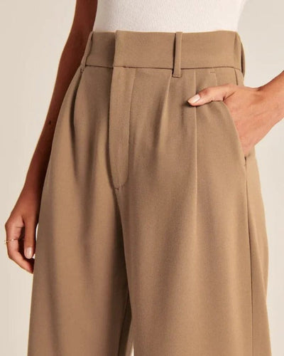 Lumyre's Wide Leg Tailored Trousers