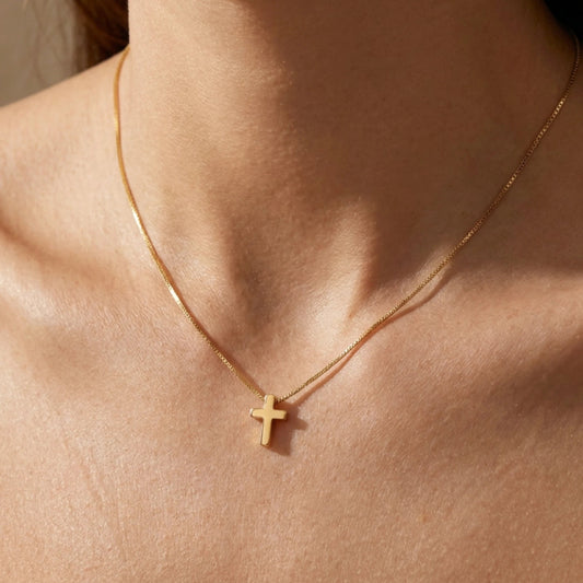 Mia Lariat Pendant